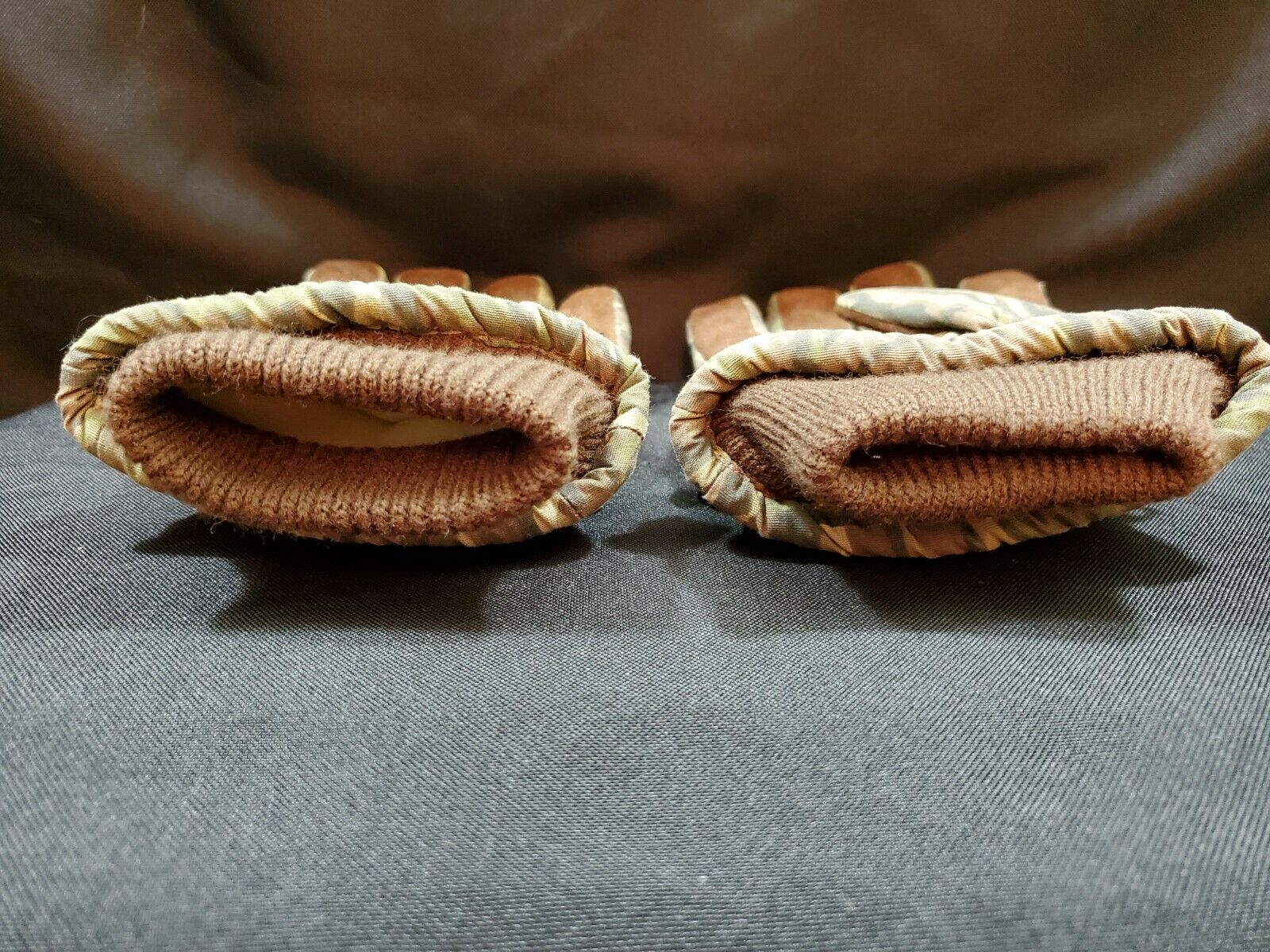 Mens Camo and Leather Palms Gloves Size Medium (M) Adjustable Wrist  Thinsulate