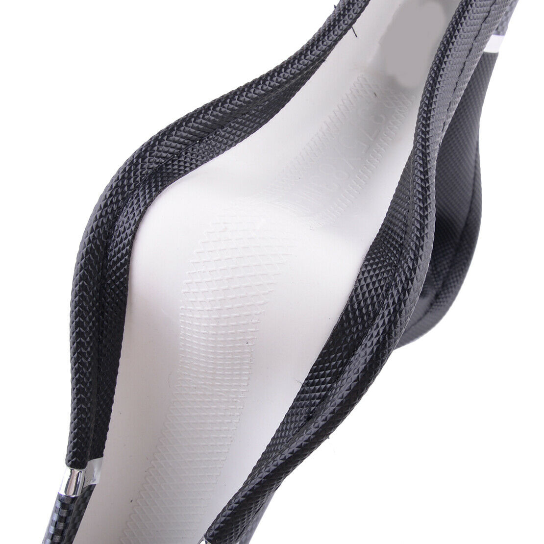 Carbon Fiber Black Car Steering Wheel Cover Gift Set - Universal elegant