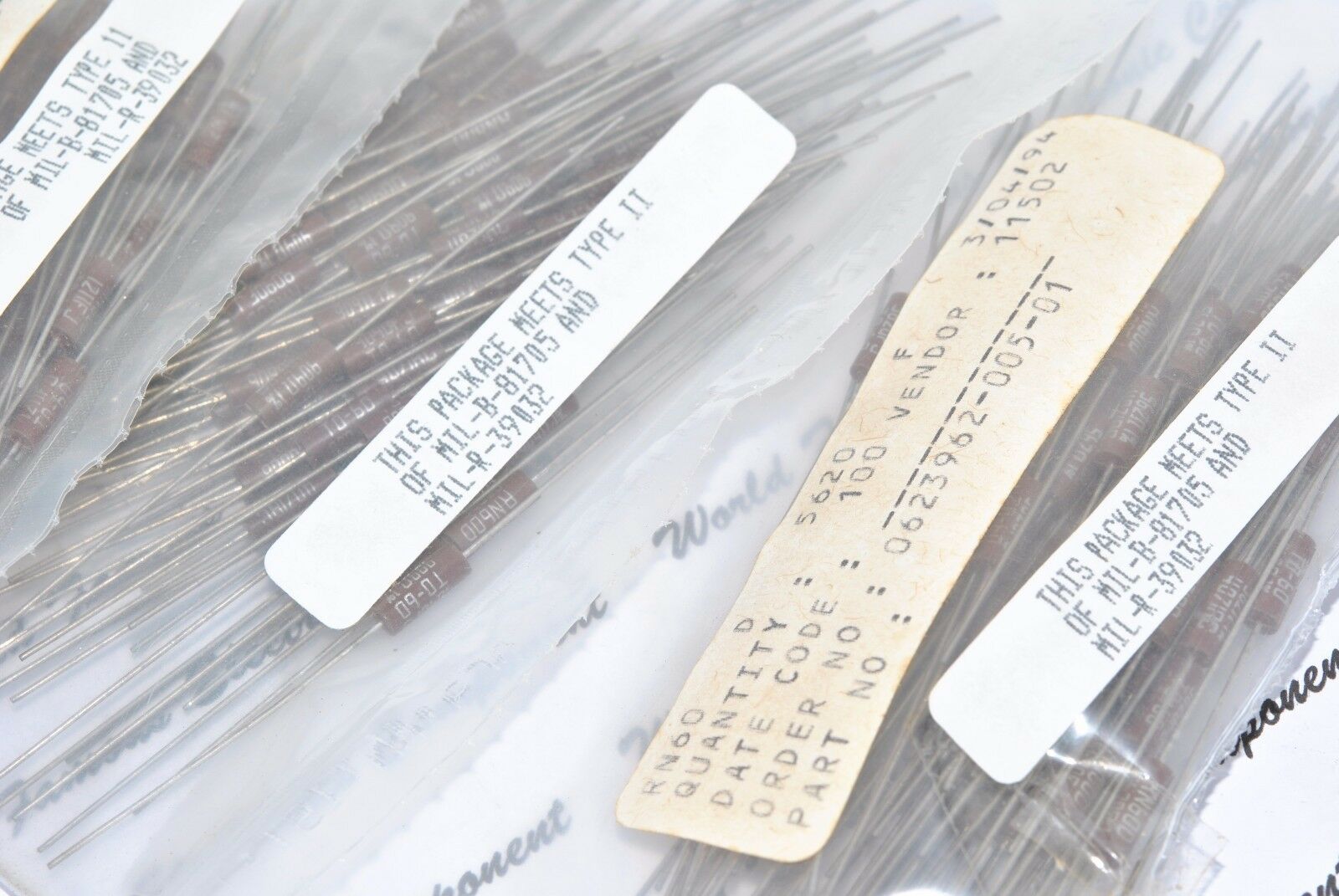 10pcs - IRC RN60D 49.9K (49K9 / 4992FJ) 0.5W (1/2W) 1% MIL Resistor