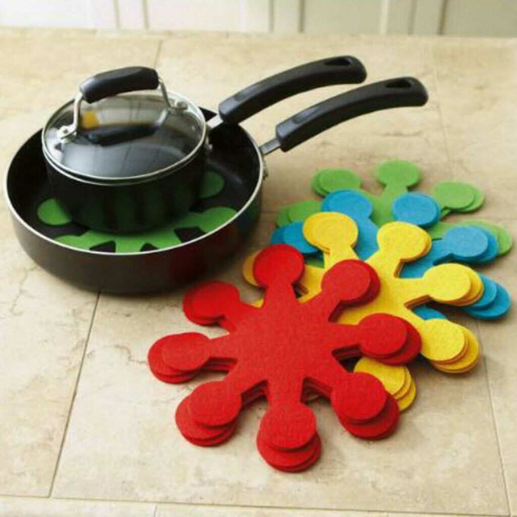4pcs Pan Pad Kitchen Pot Holder Heat-resistant Dining Table Protection