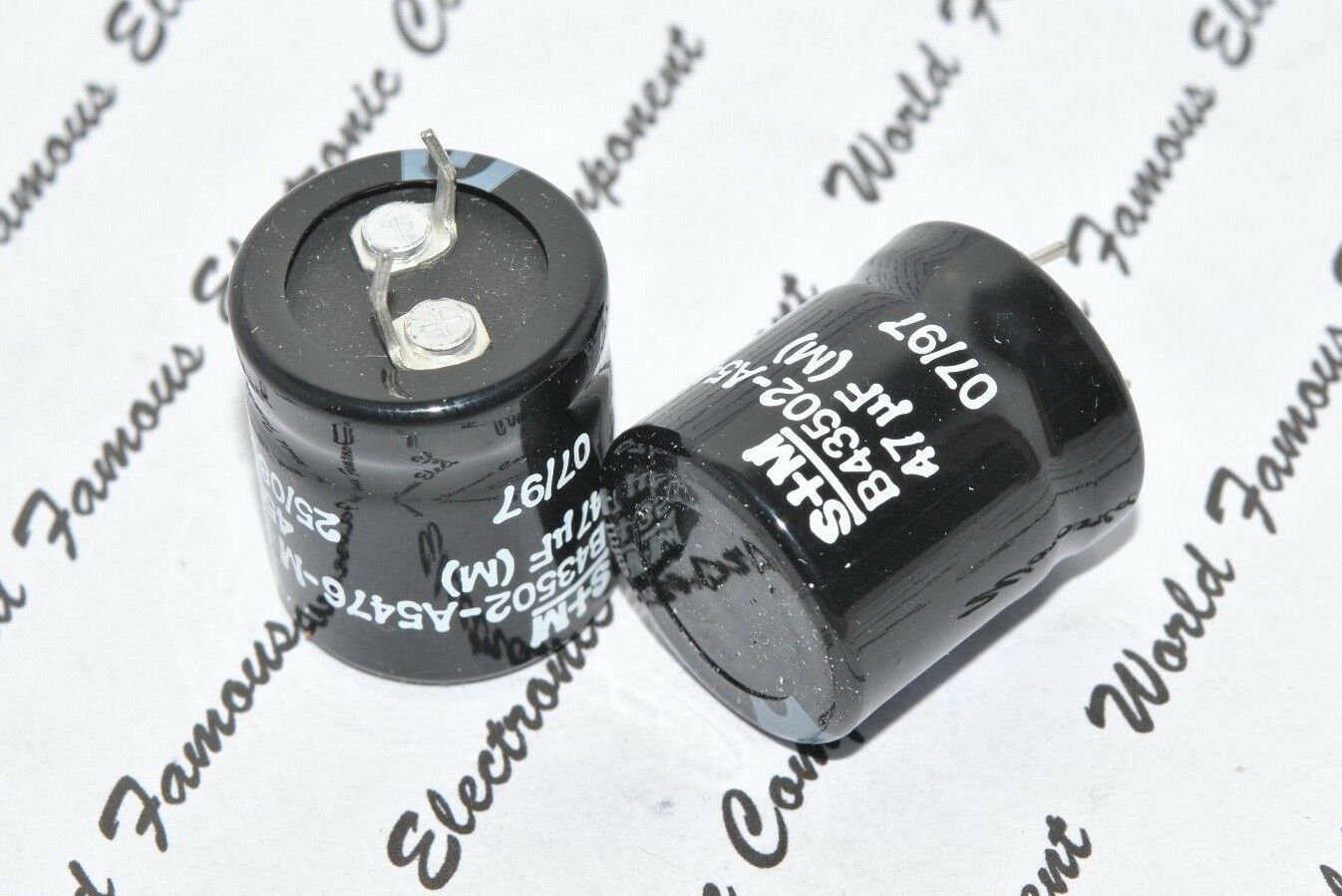 1pcs - SIEMENS 47uF (47µF) 450V Snap-In Capacitor- B43502-A5476-M