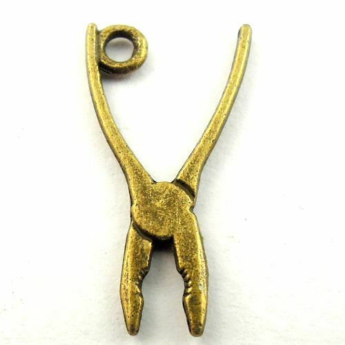 100pcs Antiqued Bronze Pliers Alloy Charm Pendant Drop Dangle Findings 24*11*2mm