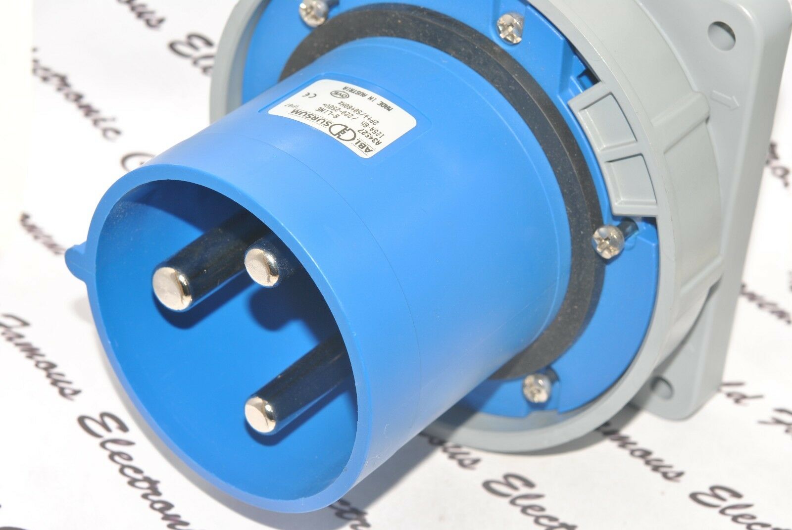 1pcs -ABL SURSUM A34S27 125A-6h 220-250V~ 2P+G / 50+60Hz  Socket