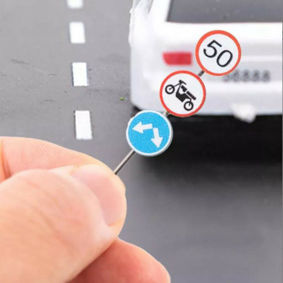 Set of 6 1/87 Scale Traffic Signage DIY Micro Landscape Freeway Scene