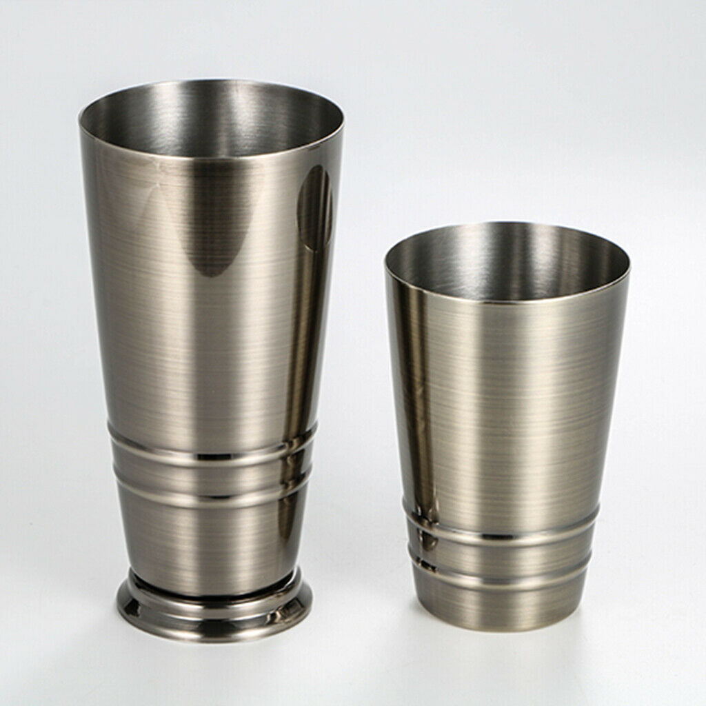 Cocktail Shaker Two Piece Pro Boston Shaker Martini Drink Shaker Silvery