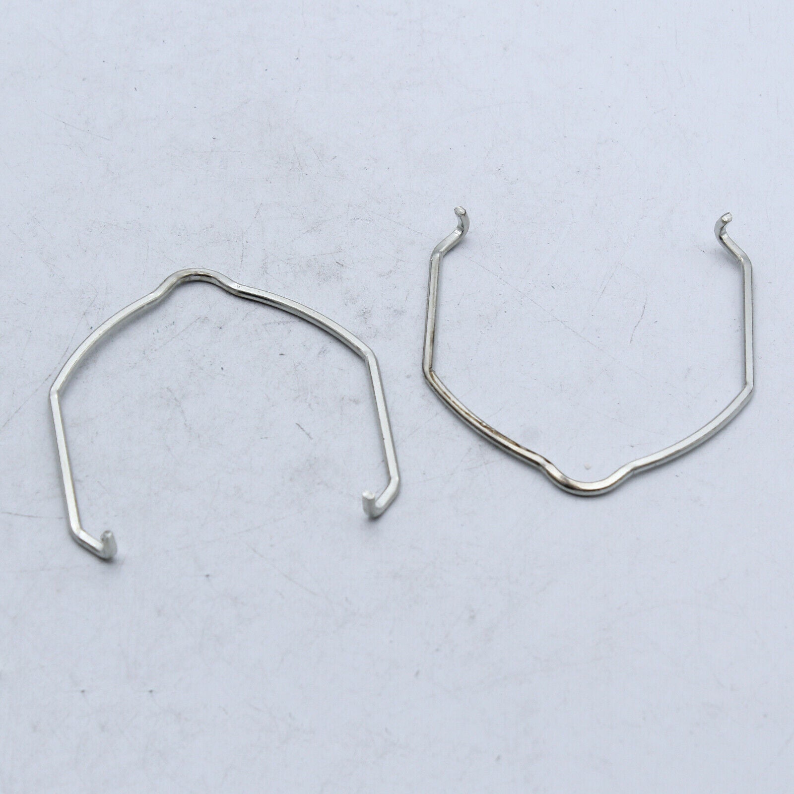 2 Pieces Intercooler Turbo Hose Pipe Retaining Clips 1J0145769H 0079934201