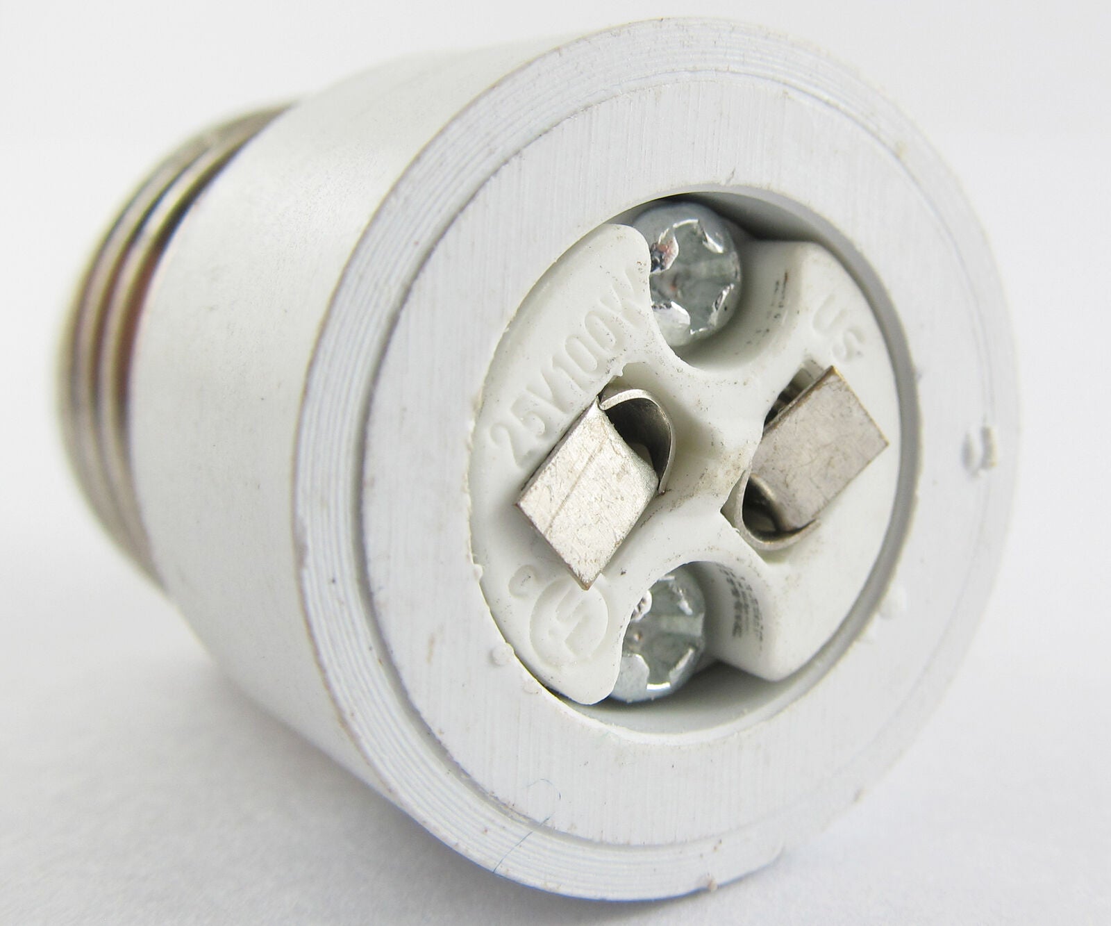 10x E27 Male to MR16 Female Socket Base LED Halogen CFL Light Bulb Lamp Adapter
