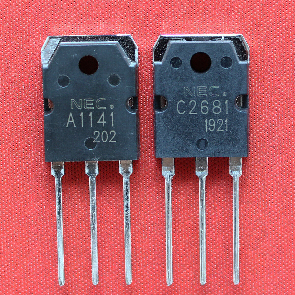 2pair or 4pcs 2SA1141/2SC2681 A1141/C2681 Integrated Circuit IC