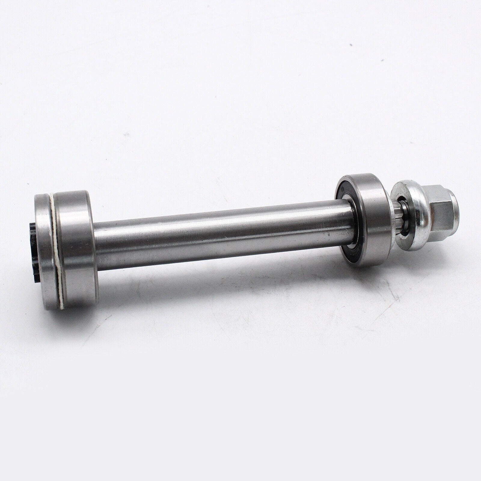 Mandrel Shaft w/Bearings and Nut Assembly 532137646 130794 137645 for AYP