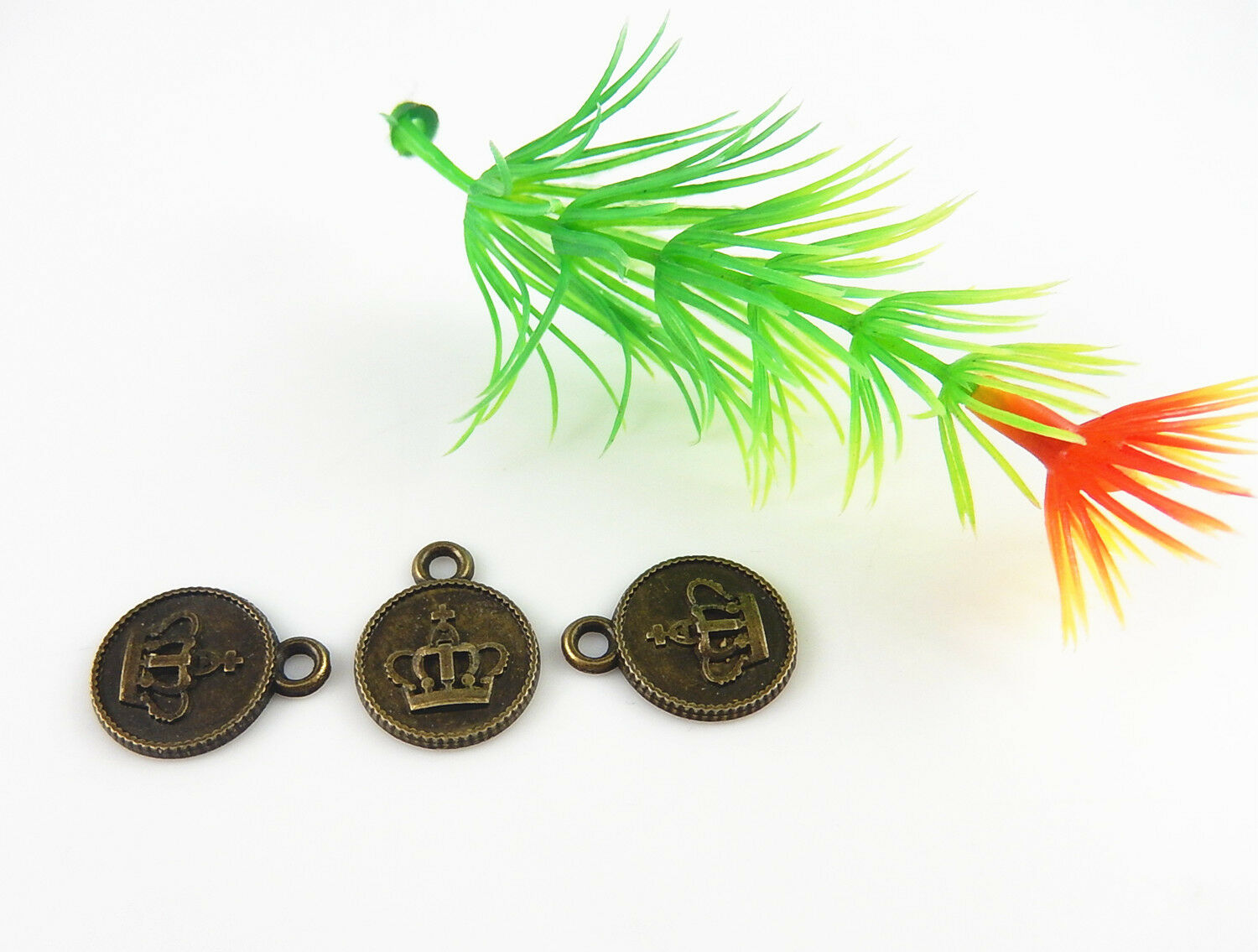 Lot of (45x) Antiqued Bronze Metal Charm Crown Engraved Pendant Findings 15 MM