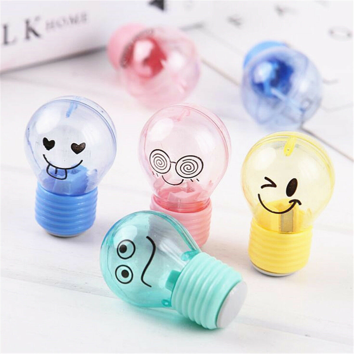 2PCS Mini Light Bulb Can Pencil Sharpener Office Student School Supply Kids Gift