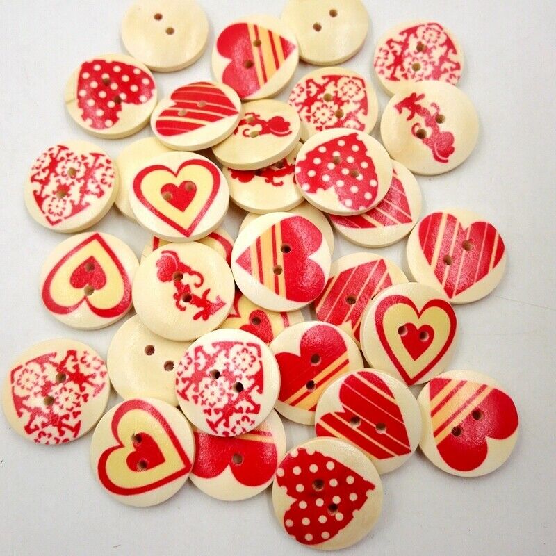 50 Round Heart Pattern Wood 2 Holes Buttons Cardmaking Decor Embellishments