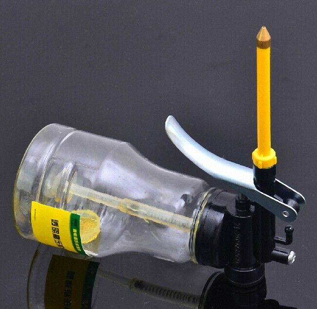 Oiler Hydraulic Pump Oil Can Lubricating Lathe [M1]