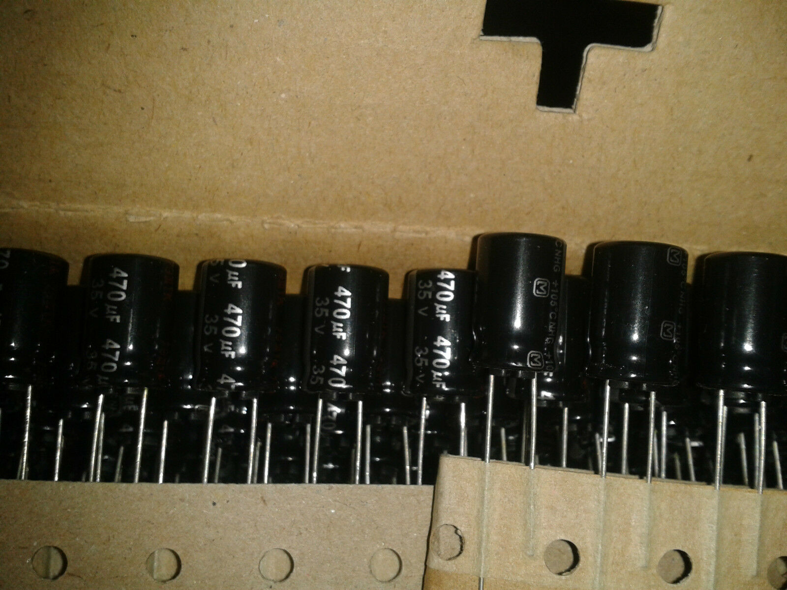 10pcs PANASONIC NHG 470uF 35V 105C 10x16mm HIEND TUBE AMP AUDIO CAPS!BEST SOUND!