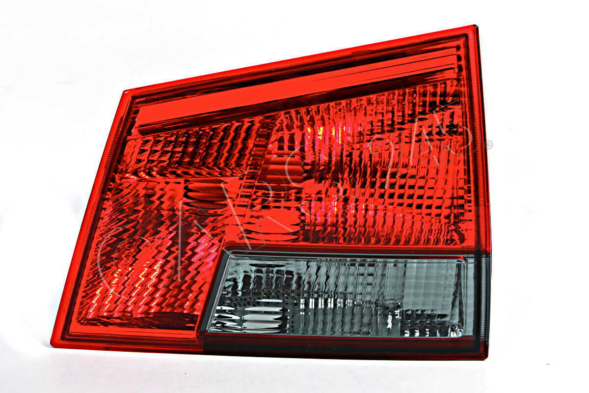 Trunk Inner Smoke Grey Tail Light Right For Opel Vectra C Wagon 2003-2008 OEM