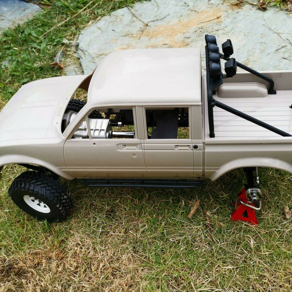 RC Car Roof Rack Black Iron 6 LED Lights Decoration For 1/10 Axial SCX10
