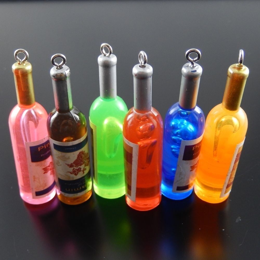 38375 Mixed Color Acrylic Wine Bottle Shape Charm Pendant Decor Craft 10 pcs