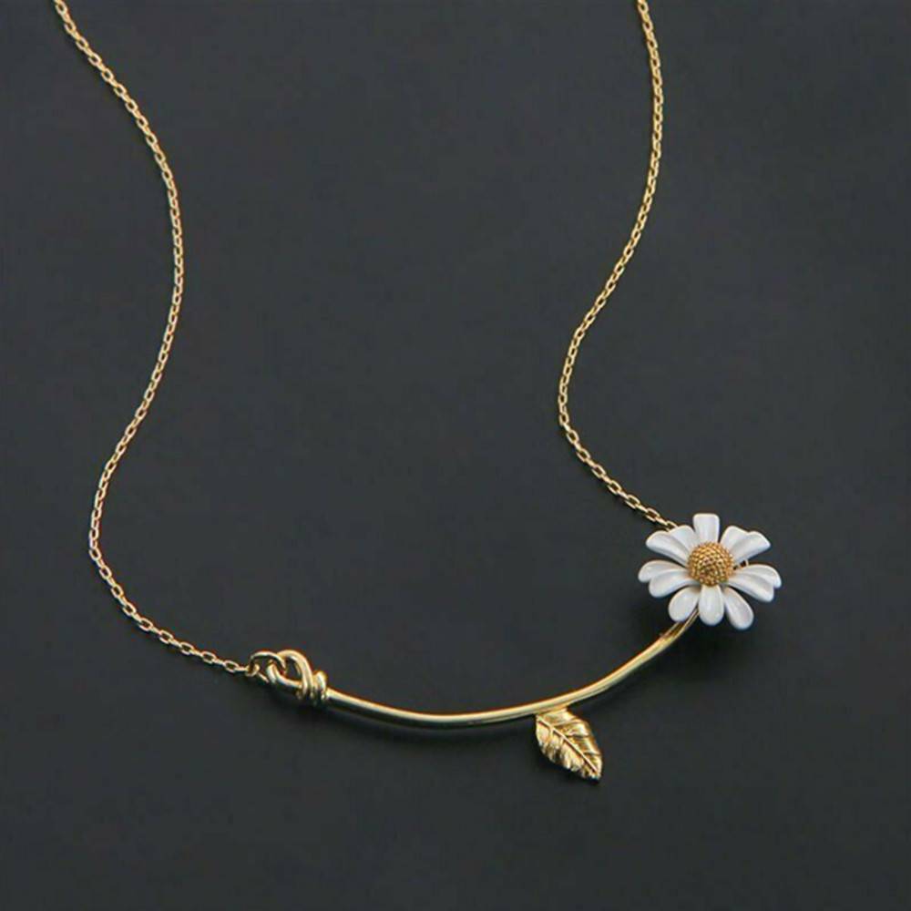 Chic Daisy Leaf Flower Pendant Choker Chain Necklace Women's Jewelry Summer