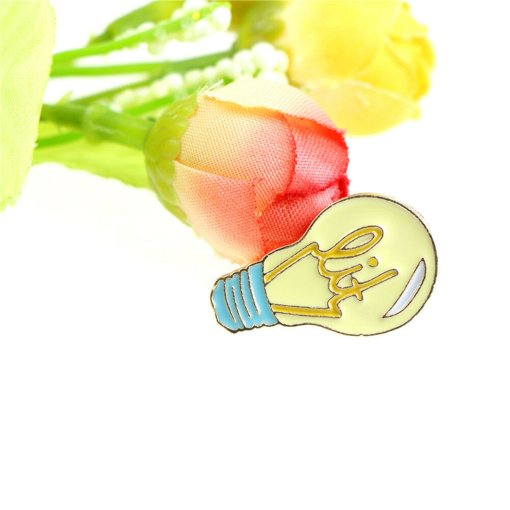 Light bulb Brooch Pin Alloy Enamel Brooch Jacket Backpack Shirt Pin Badg.l8