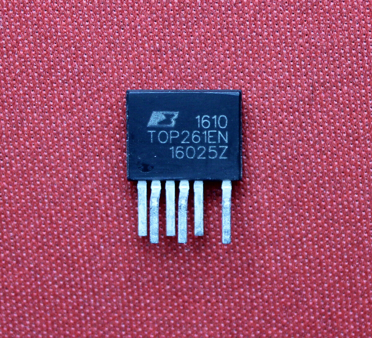 5pcs TOP261EN TOP261 Integrated Circuit IC