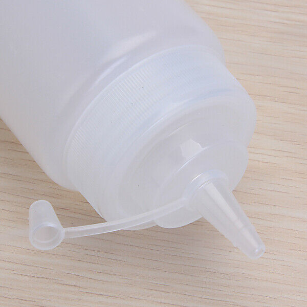 Plastic Squeezable Bottles for Ketchup, Barbecue, Sauce, Syrup, and Condiments