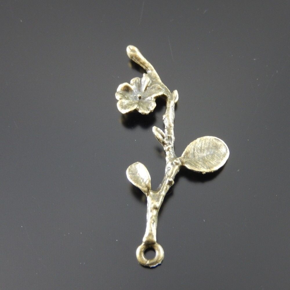 20pcs Antiqued Bronze Floral Tree Branch Metal Alloy Pendant Charm Craft 37*18mm