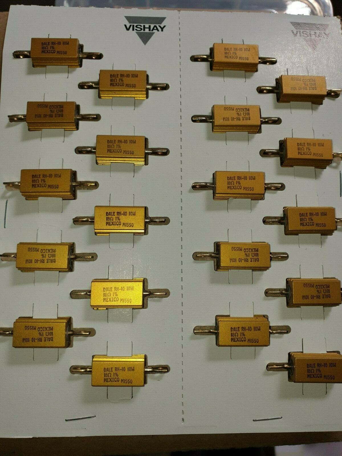 4pcs NEW VISHAY DALE RH-10 10W 18R 10 Watts 1% HI END Resistors for Audio!