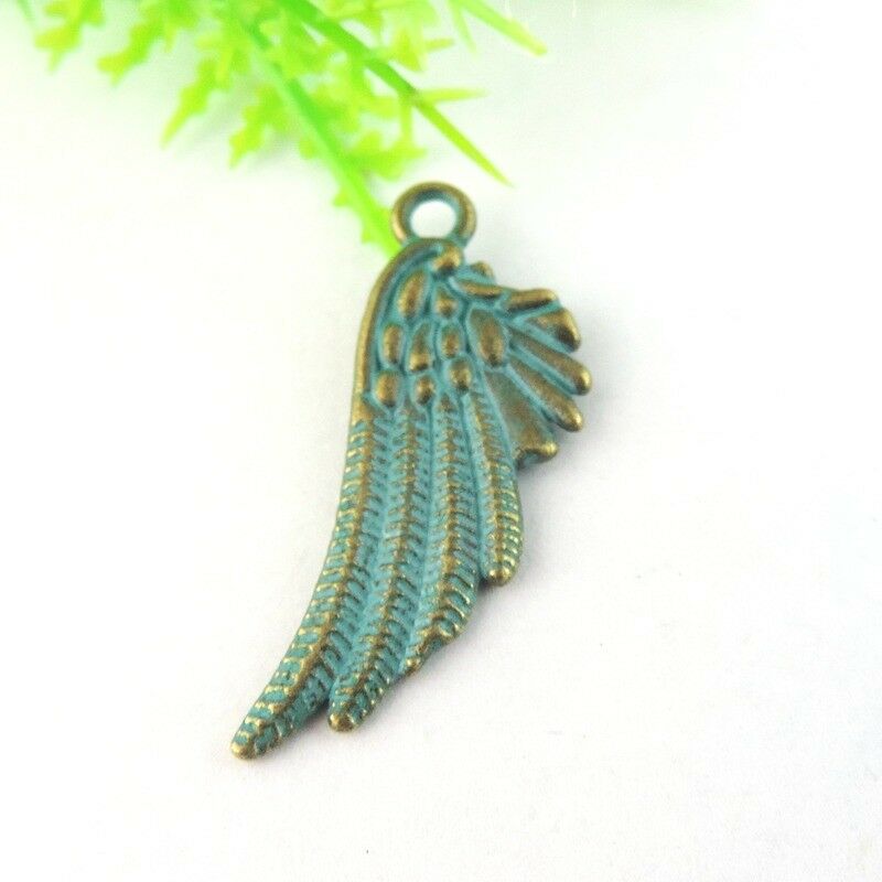 30pcs Antiqued Patina Alloy Wing Shaped Pendant Charms 30*11*2mm