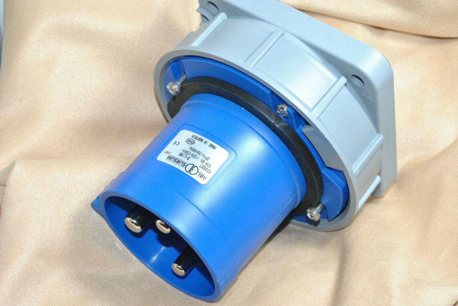1pcs -ABL SURSUM A33S27 63A 220-250V~ IP67 CEE Pin&Sleeve