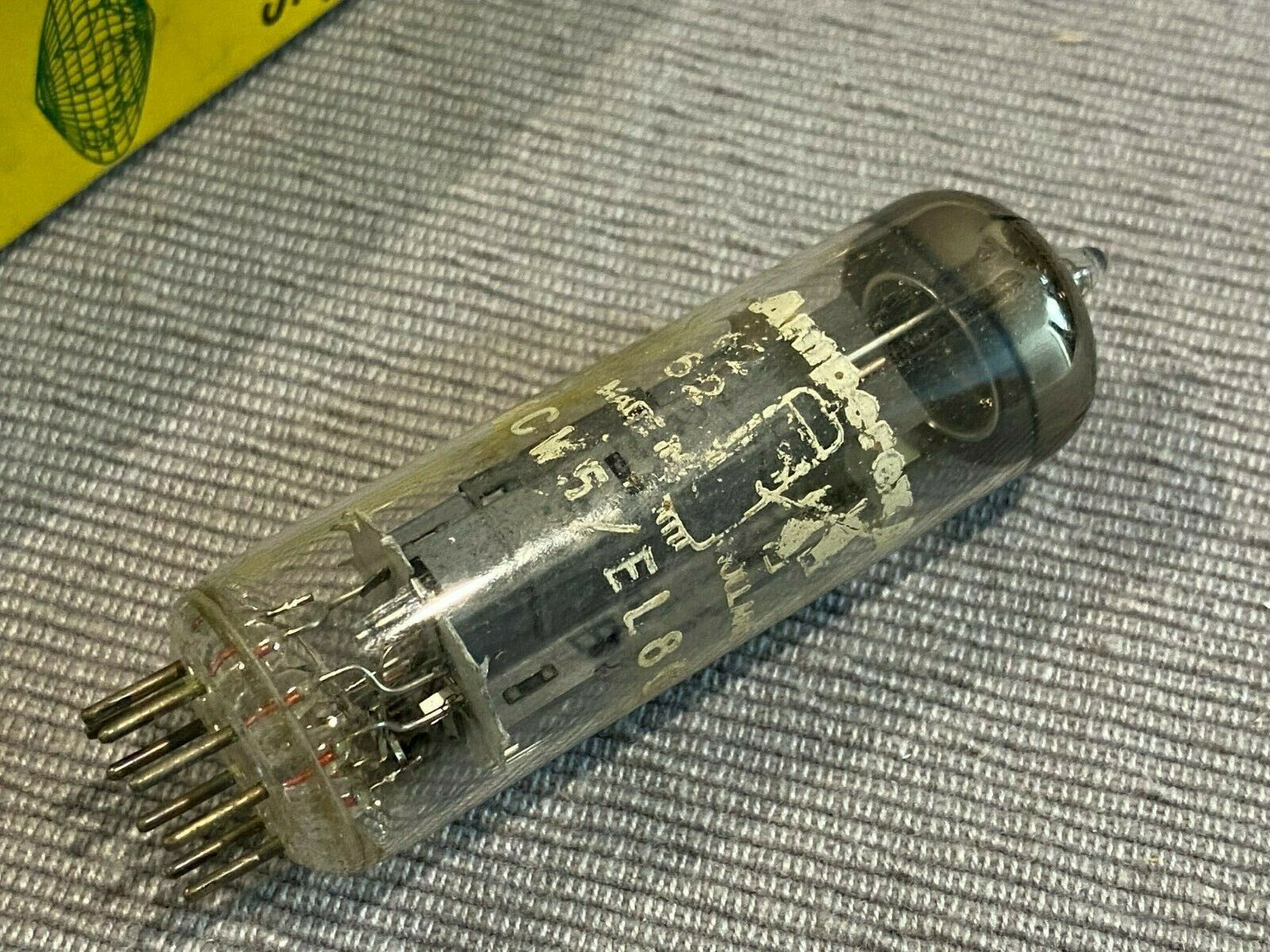 1pcs - Amperex 6CW5 EL86 Vacuum tube NOS NIB