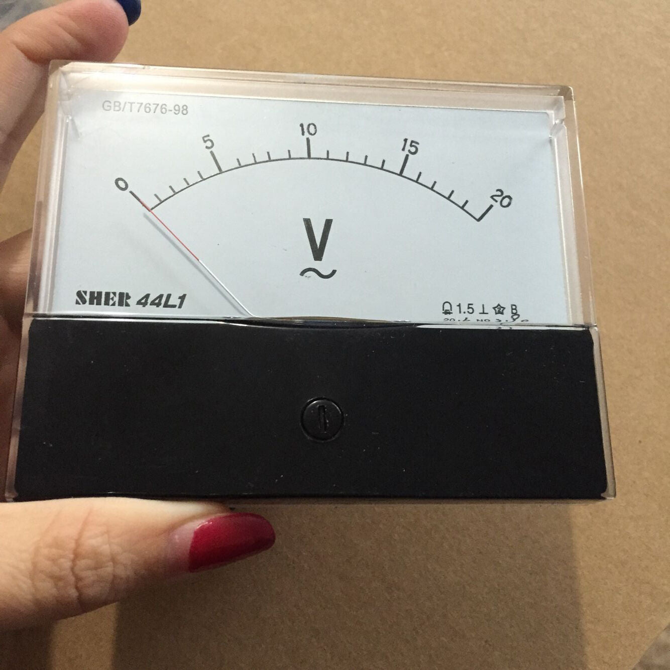 Fine Tuning Dial AC 0-20V Voltage Panel Meter Voltmeter 44L1