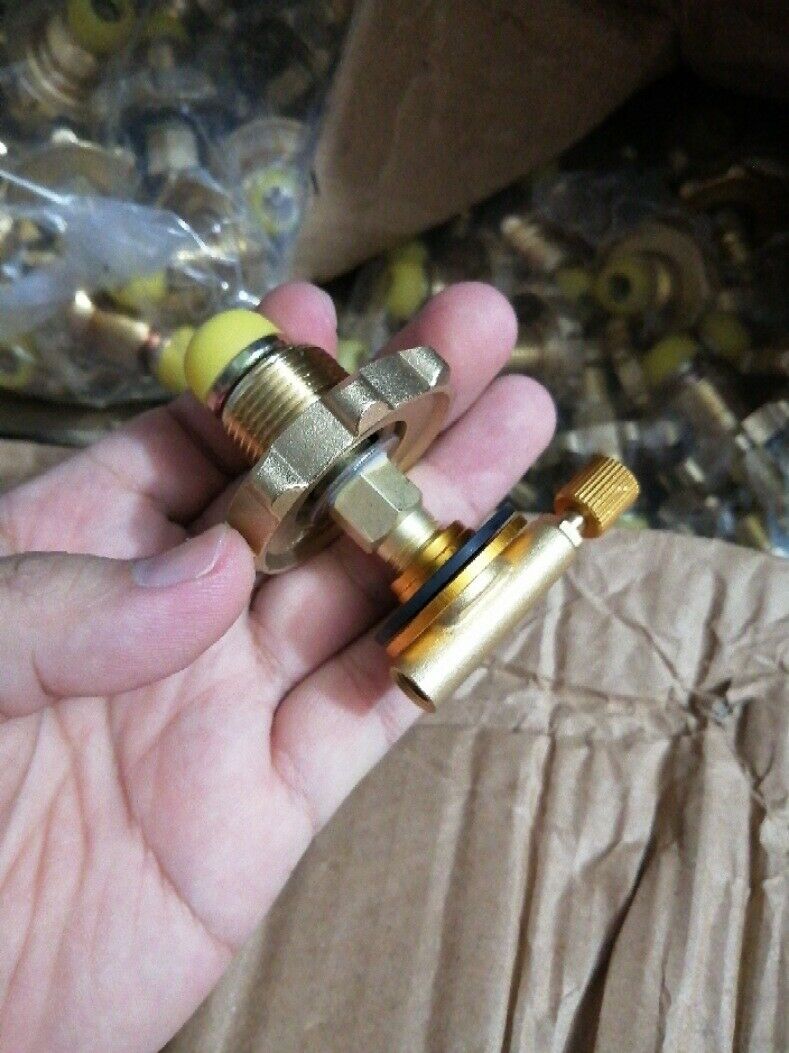Internal External Threaded Liquefied Gas Hose Charg Valve Outdoor Burner Valve