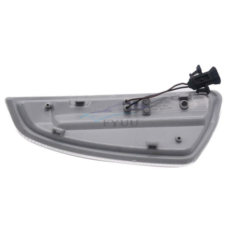Passenger Side Car Rearview Turn Signal Lamp For Mercedes-Benz08-11 C63 AMG/C350