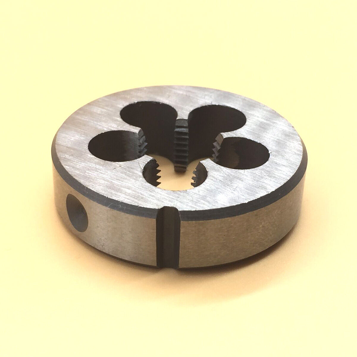 Die Trapezoidal Metric Right hand Die TR30 x 5mm Pitch [Die/1]