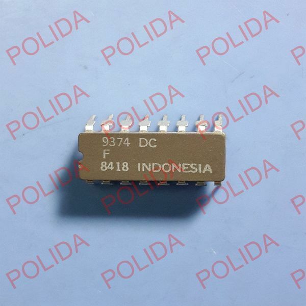 1PCS DECODER/DRIVER/LATCH IC FAIRCHILD CDIP-16 F9374DC 9374DC