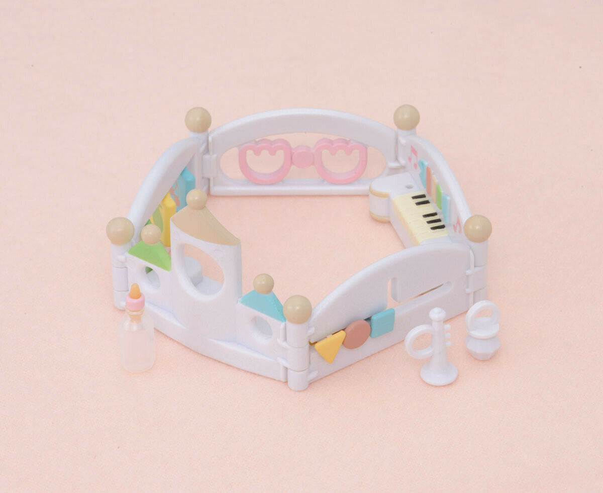 New! 4457 Sylvanian Families Let's Play Playpen Set 6 Pcs Children Girls Age 3+