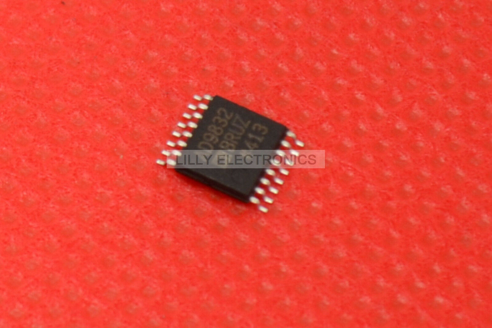 AD9832BRUZ 25 MHz Serial Interface DDS With On-Chip 10-Bit DAC Package:TSSOP