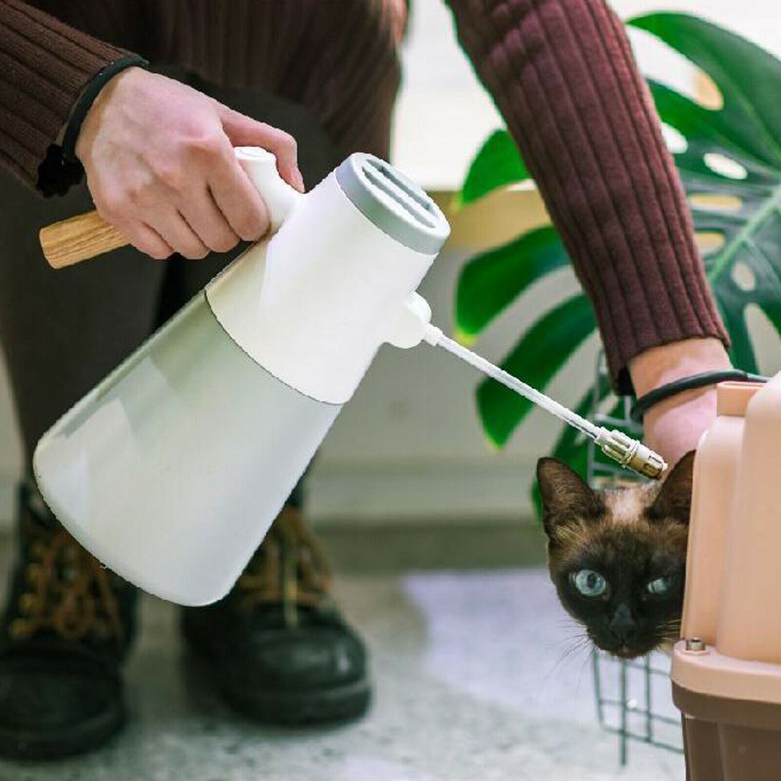 Automatic Electric Sprayer Battery Powered Spray Bottle Plant Mister Fogger