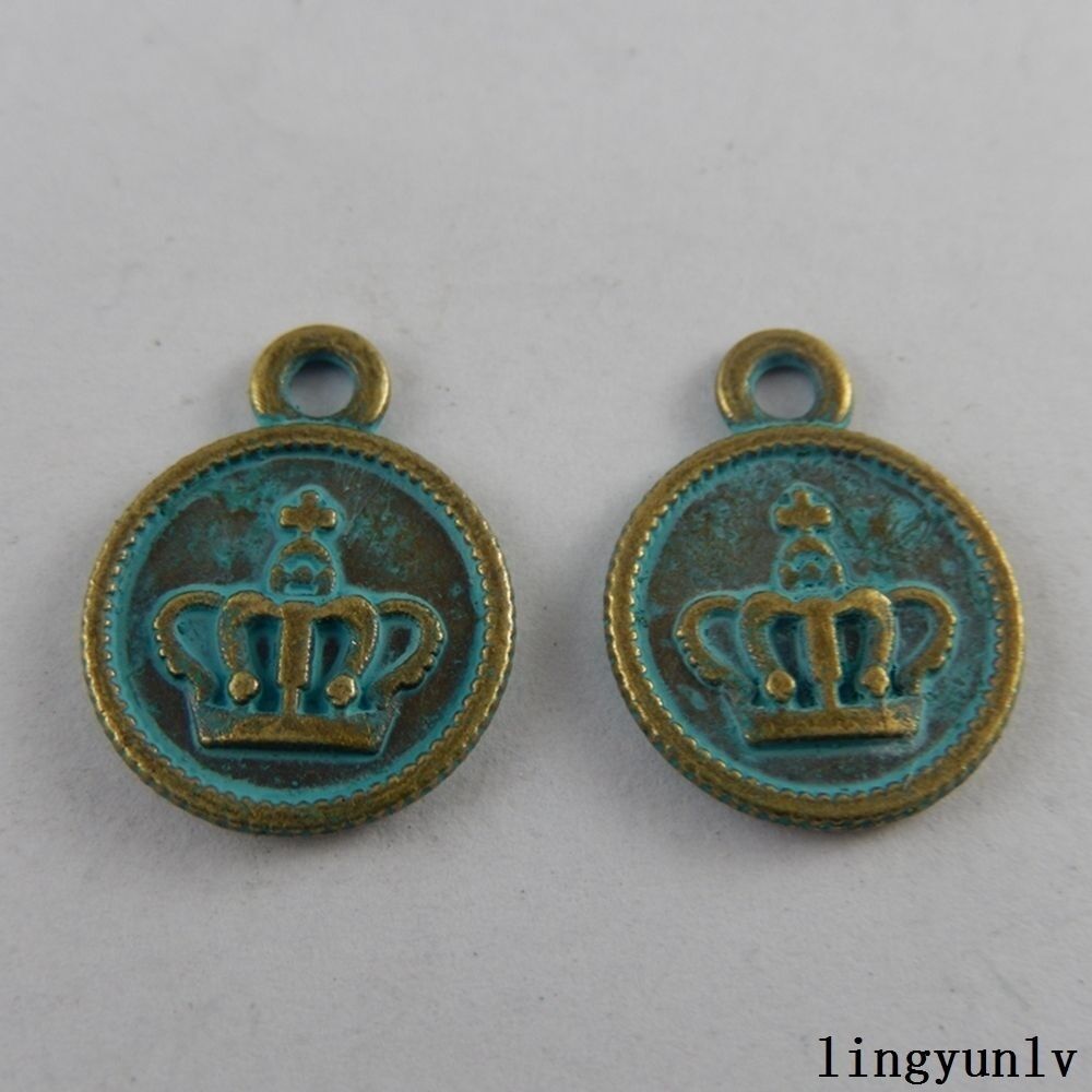 40 pcs Retro Crown Charm Patina Round Tag Alloy 2 Sided Pendant Findings 18*14mm