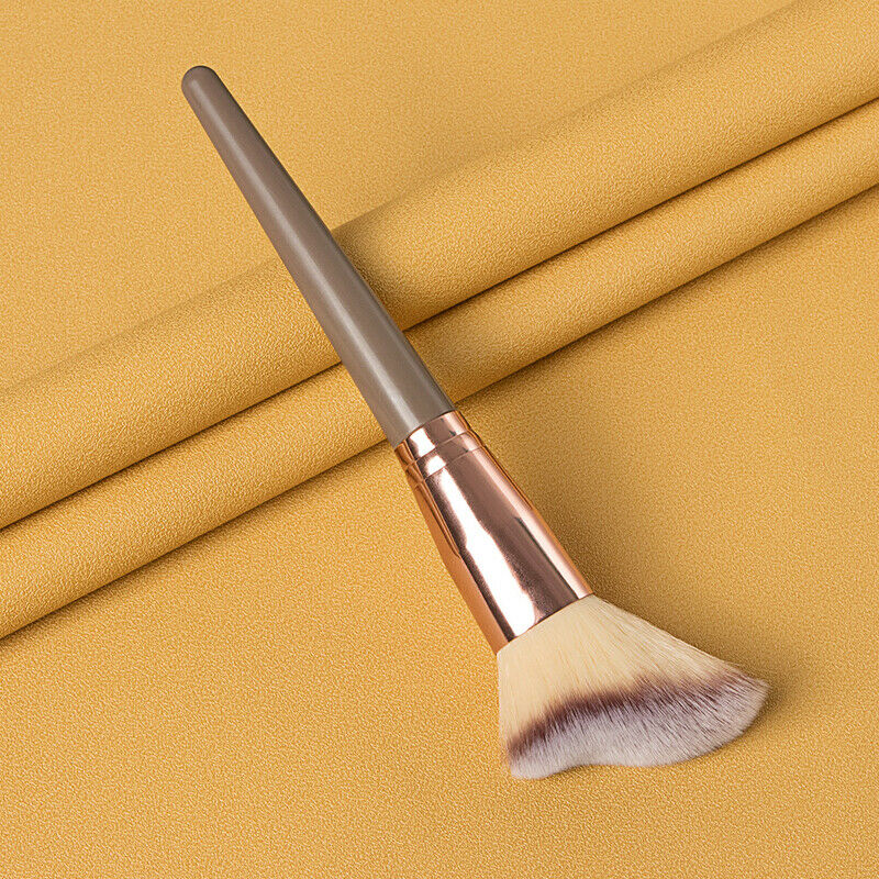 Single Large Multifunctional Makeup Brush Foundation Brush Blush Brush Makeu SJ