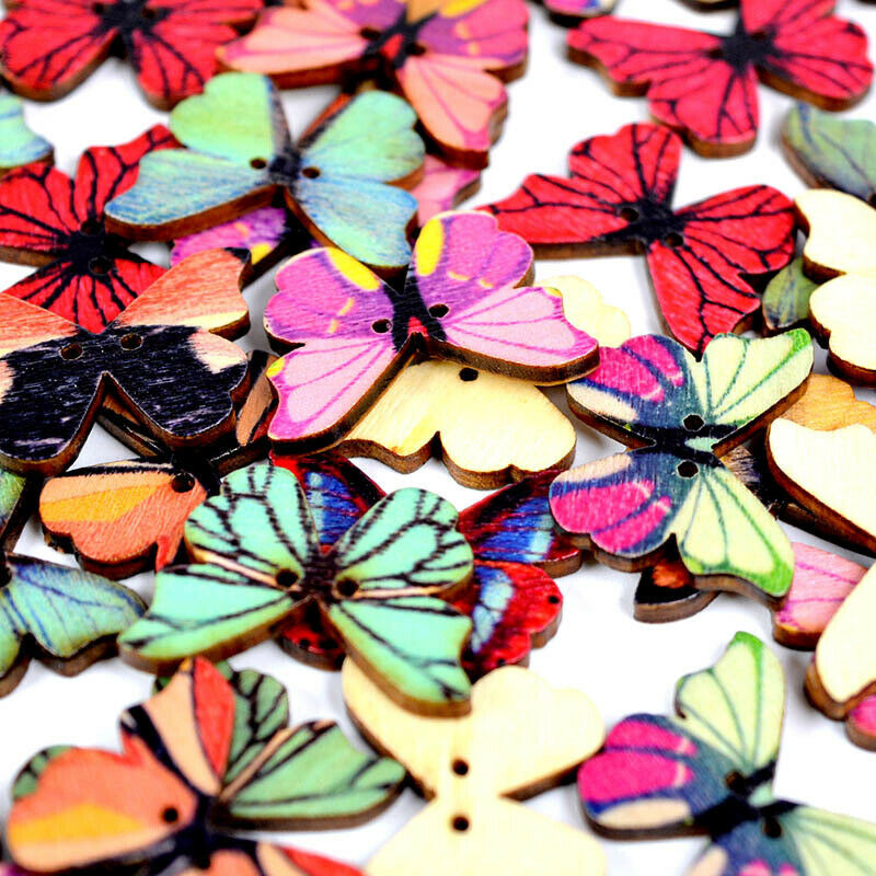 50Pcs Butterfly 2 Holes Wooden Buttons Scrapbooking DIY Craft Wedding Decorat TL