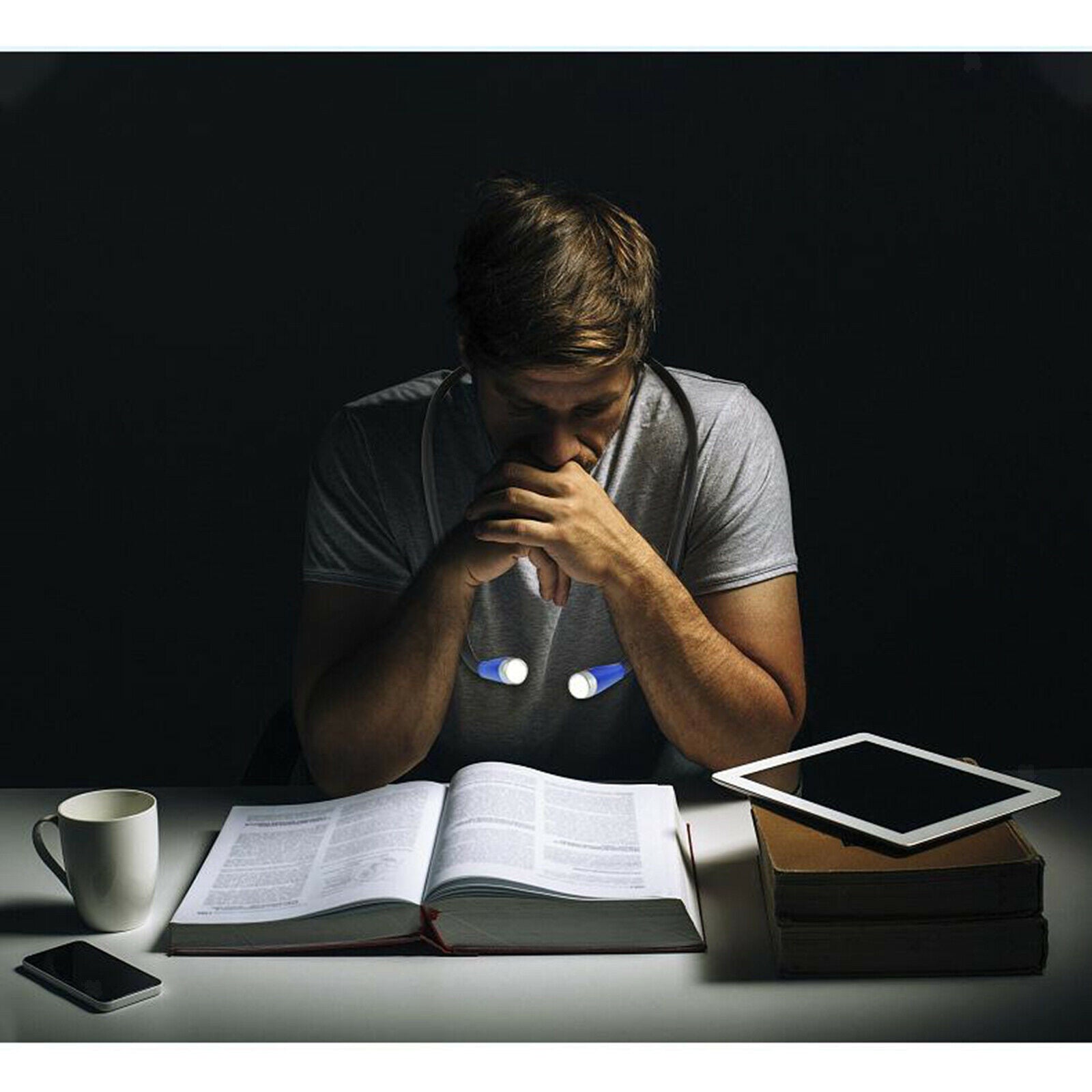 LED Portable Rechargeable Neck Reading Light Lamp for Bookworms Bed Camping