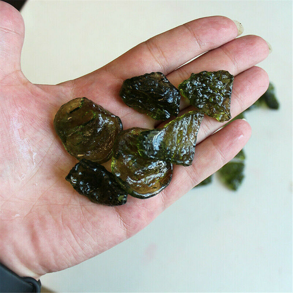 Natural Green GEM MOLDAVITE Meteorite Glass Czech Pendant Necklace Gift