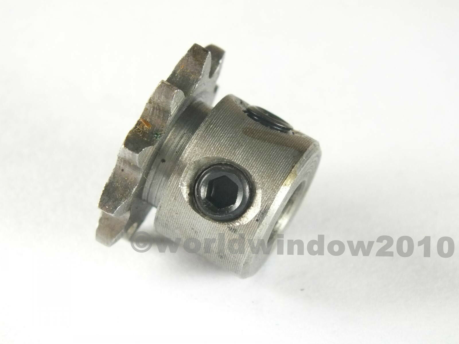Motor metal sprocket with 04C chain Sprocket pitch 6.35 Teeth 10 Bore 8mm