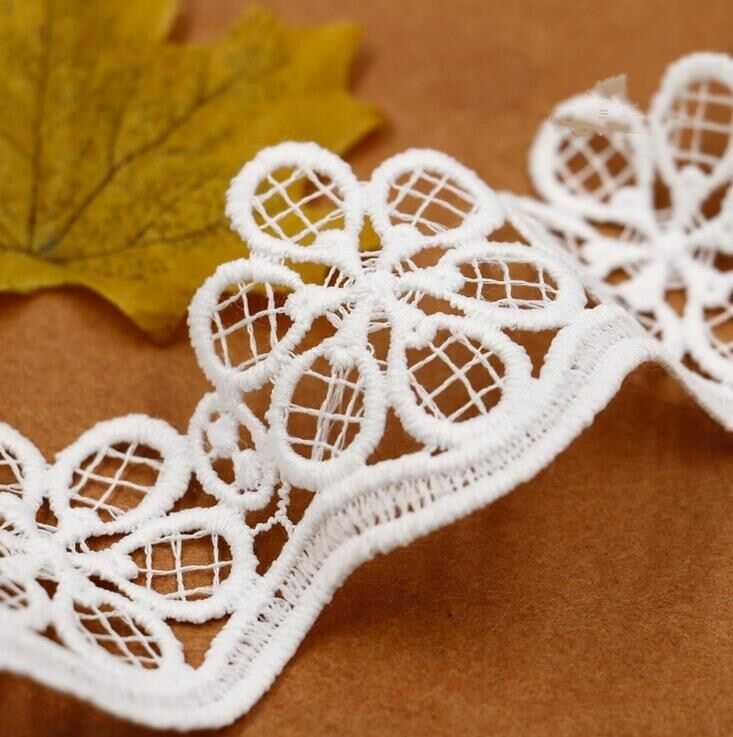 4 Yards Milk silk Lace Flower Lace Decorative clothes Sewing Applique crafts