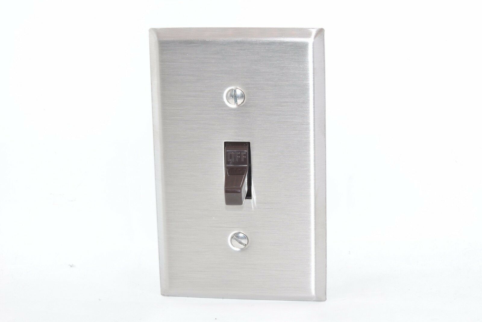 1pcs-COOPER CS115B 15A 120V Commercial Grade AC Toggle Switch - Brown