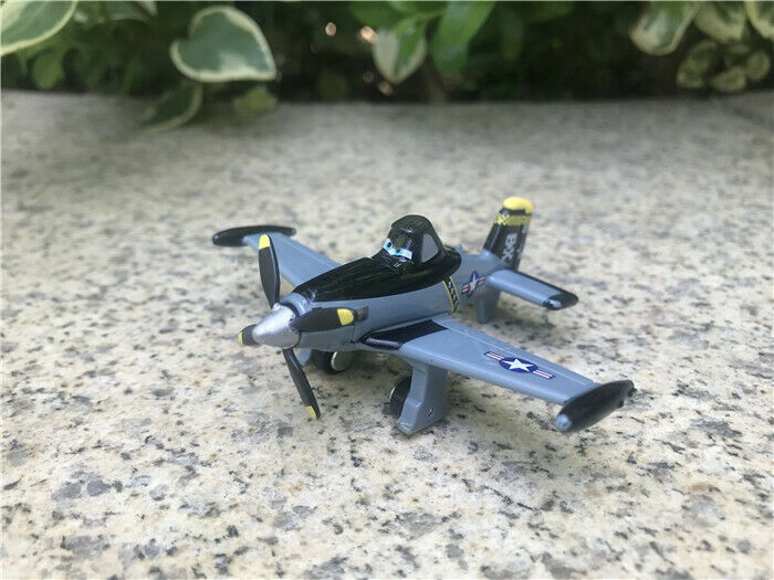 Tomica Disney Pixar Plane Jolly Wrenches 6cm Metal Vehicle Plane No Package