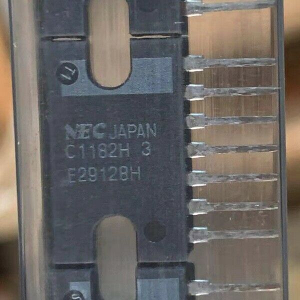 1PCS  IC NEC SIP-7 UPC1182H3 UPC1182H-3 UPC1182H 3 C1182H3 C1182H 3