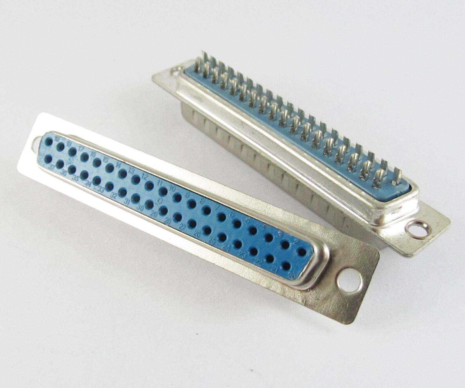 12Pcs D-Sub VGA 37 PIN Female Jack Solder Connector Socket
