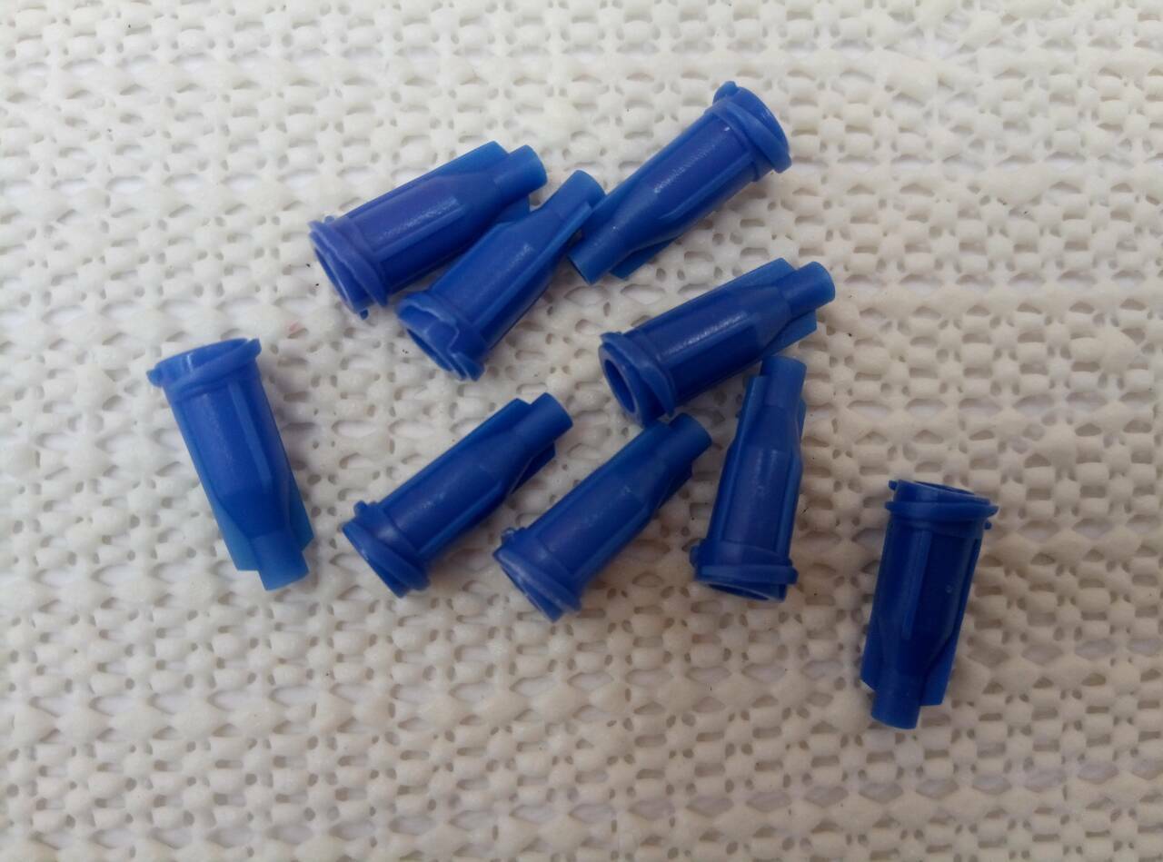 100Pcs/Set Lock Syringe Tips Caps Injector Dispensing Needle Sealing Plug , Blue